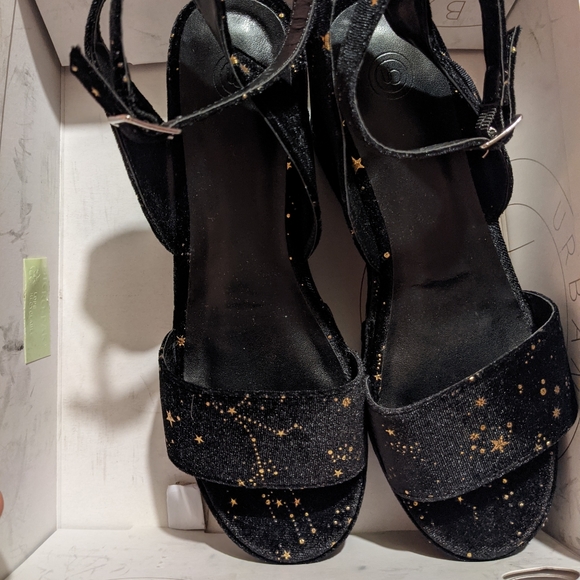 Urban Outfitters Clara platform sandals - Picture 4 of 6